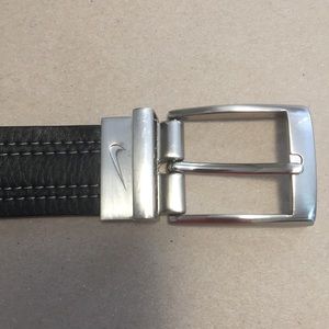 Nike reversible black/brown belt